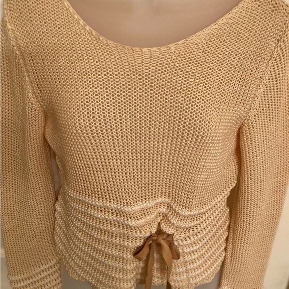 LAT NAYLOR - Buff/Creme Sweater Size 2 - Picture 4 of 7